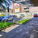 דירה Rory House -