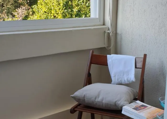 Rory House - קומו